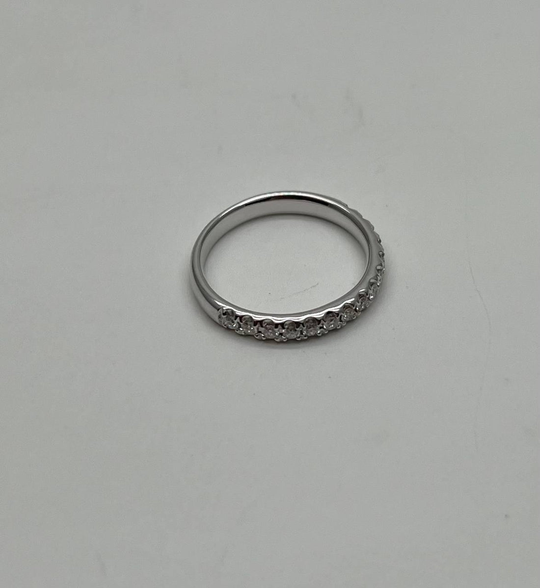 Classic Inset Round Brilliant Diamond Line 14K White Gold Medium Band Ring