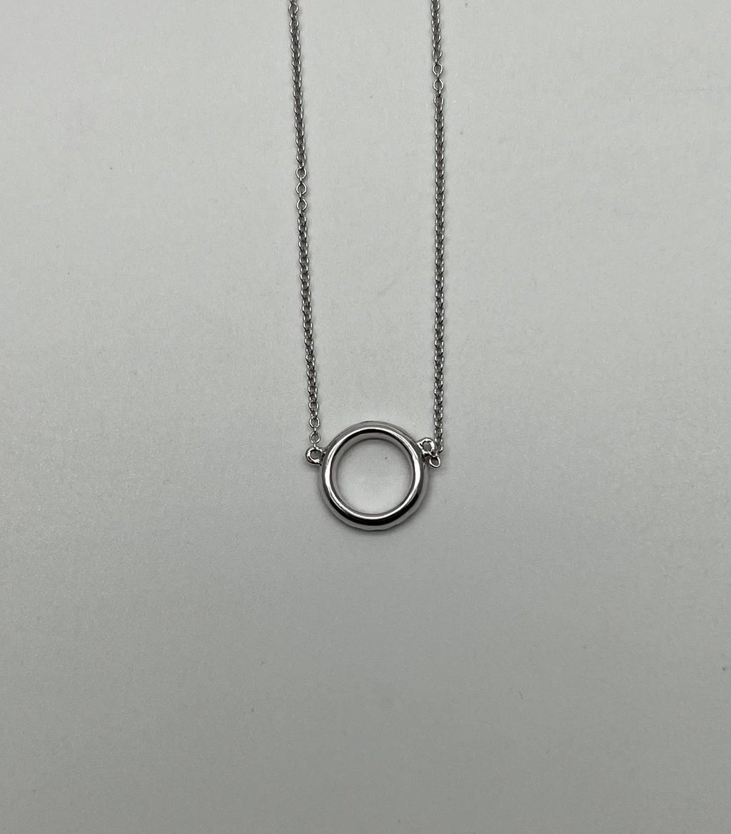 Diamond Round Circle Symbol Motif 18K White Gold Pendant Chain Necklace