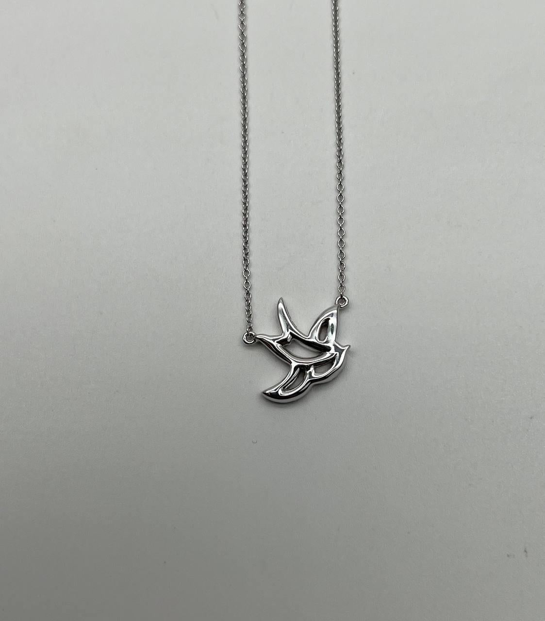 Dove Bird Hope Symbol Diamond Halo Set 18K White Gold Chain Pendant Necklace