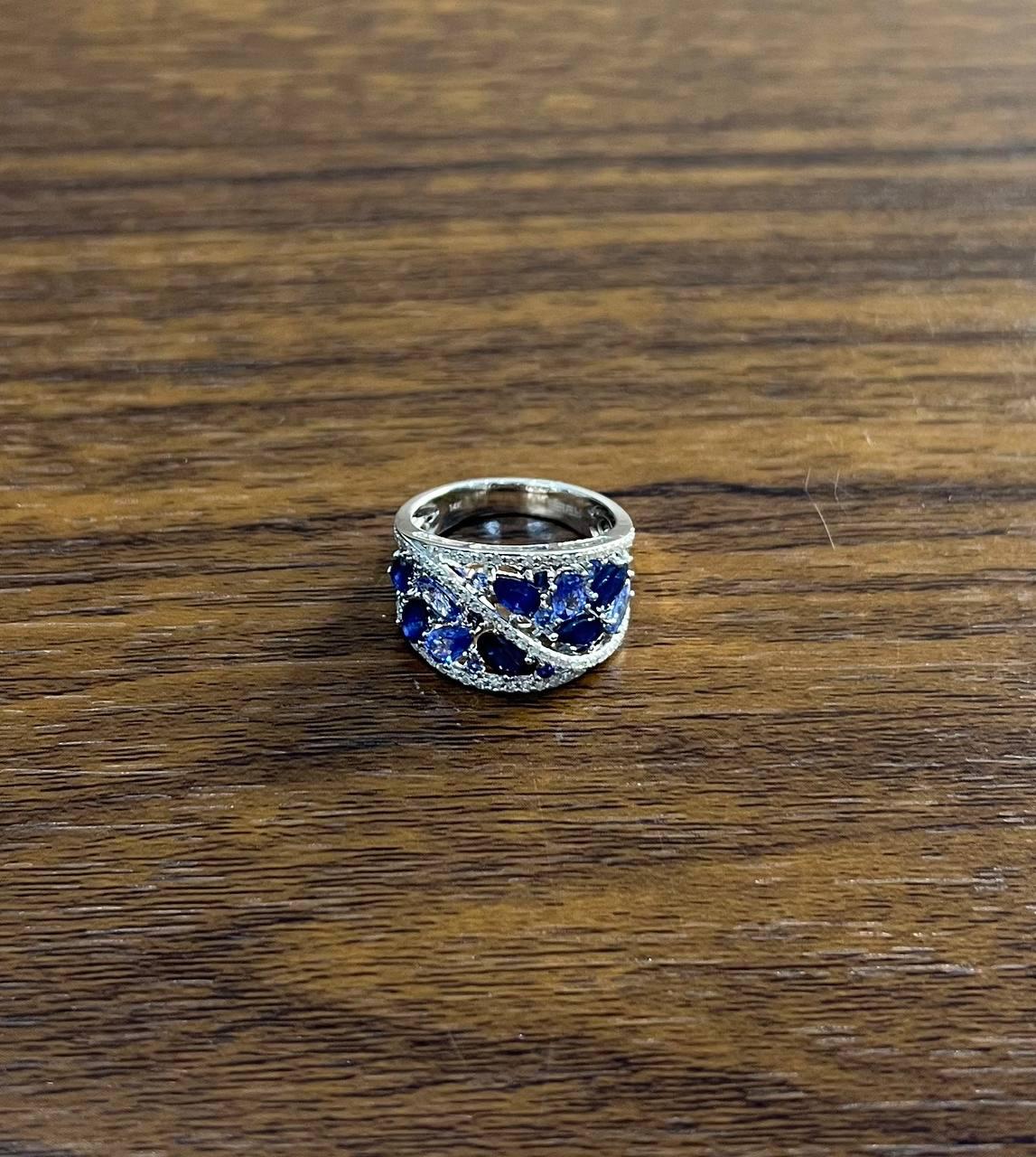 Dark Light Hue Blue Sapphire Cluster Diamond Pave 14K White Gold Band Ring