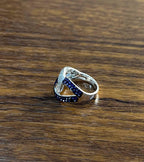 Intertwining Blue Sapphires Diamonds Interlocking Shapes White Gold Fashion Ring