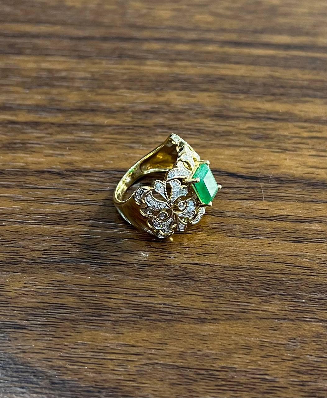 Rectangular Green Emerald Diamond Scroll 14K Yellow Gold Statement Band Ring