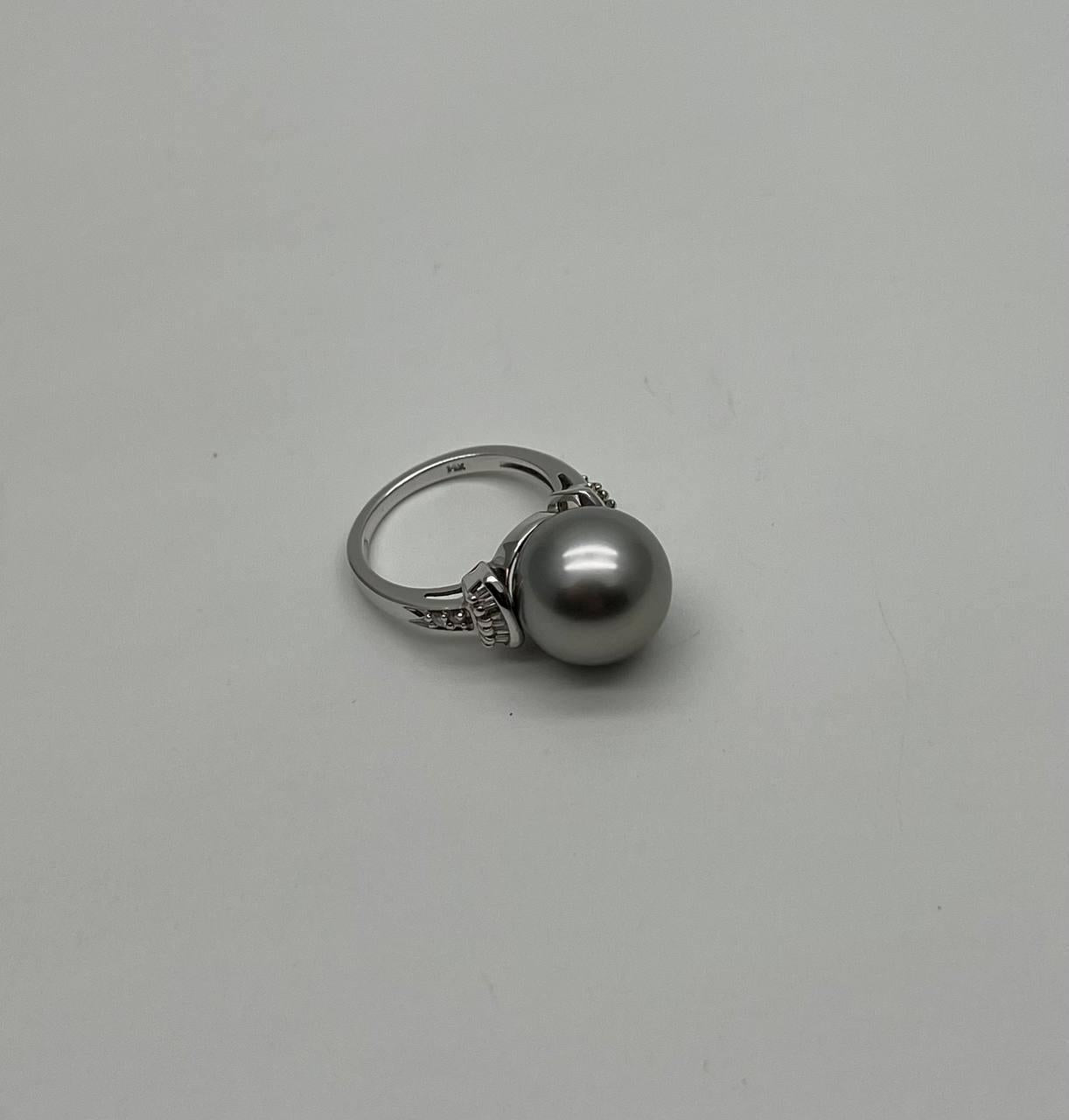 Grey Silver Black Tahitian Pearl 14K White Gold Diamond Baguette Statement Ring