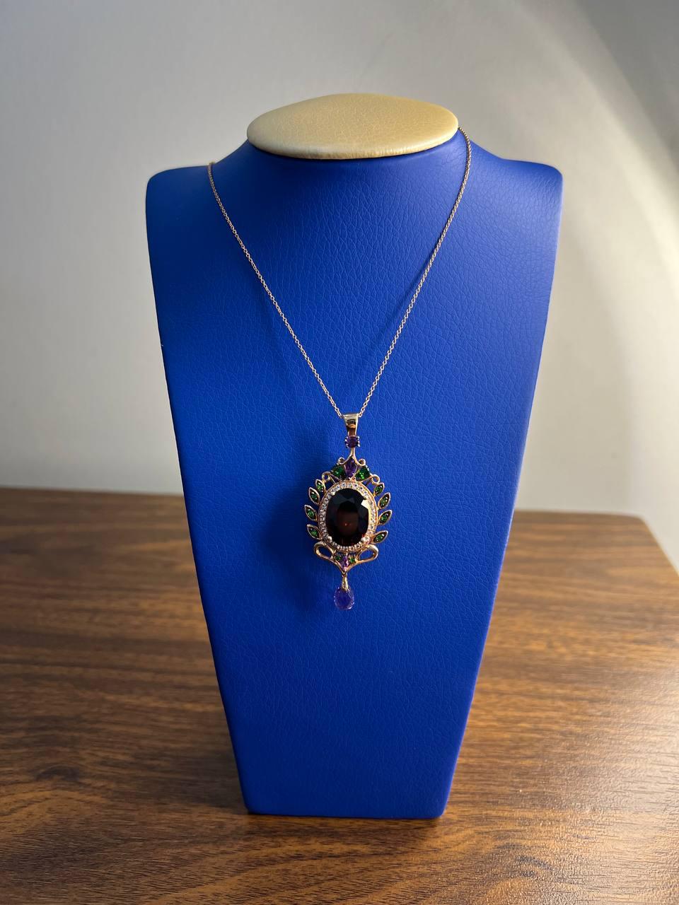 Dark Red Garnet Green Tsavorite Purple Amethyst Gold Diamonds Pendant Necklace