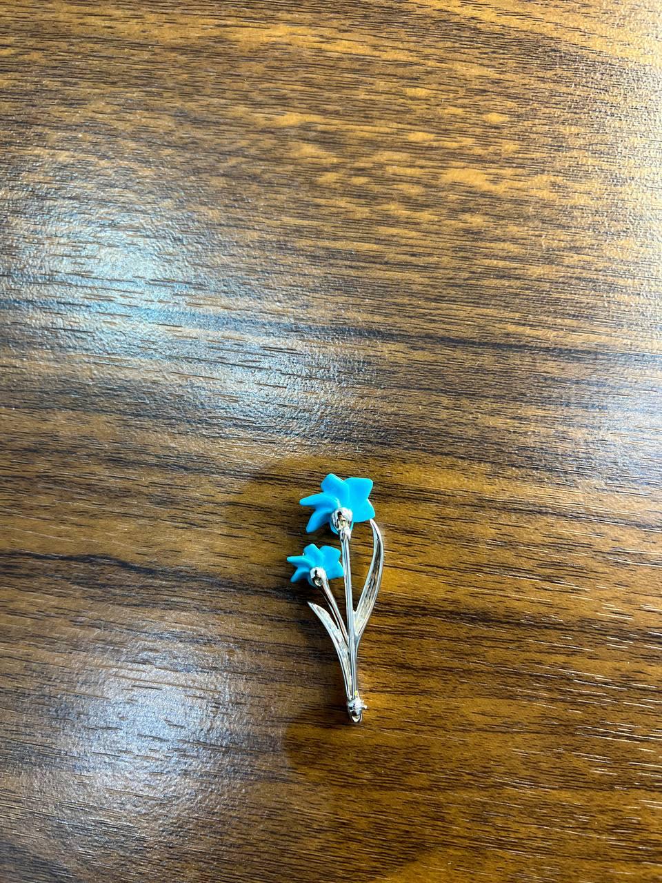 Teal Blue Turquoise Caved Floral Flower Diamonds 14K White Gold Pin Brooch