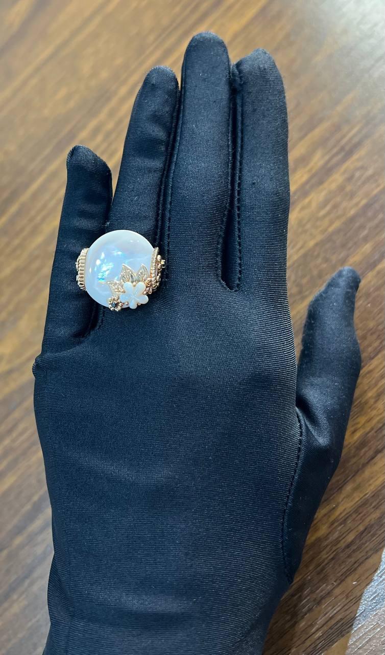 Pink White Mother of Pearl Floral Flower Nature Leaf Inspired 14K Rose Gold Ring