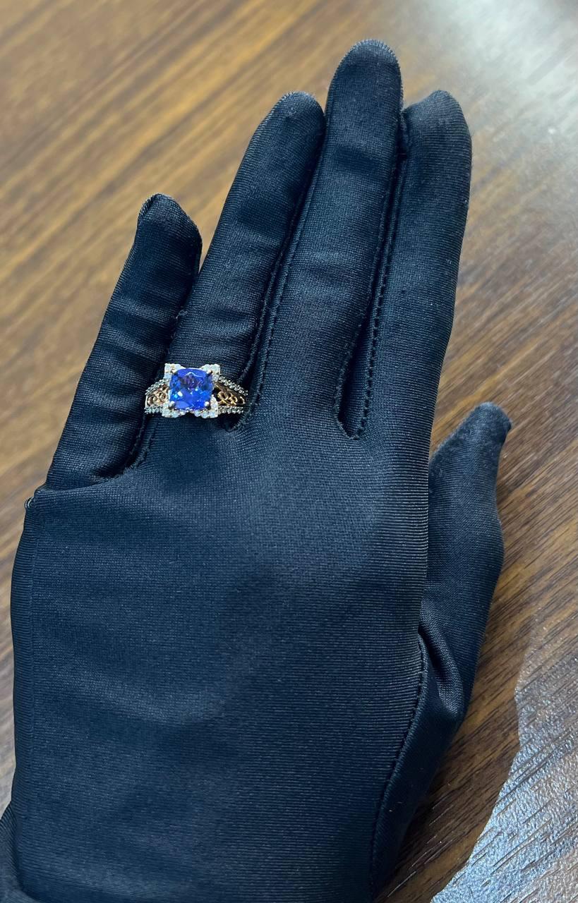 round shape cut blue violet tanzanite white diamond statement 14k rose gold ring
