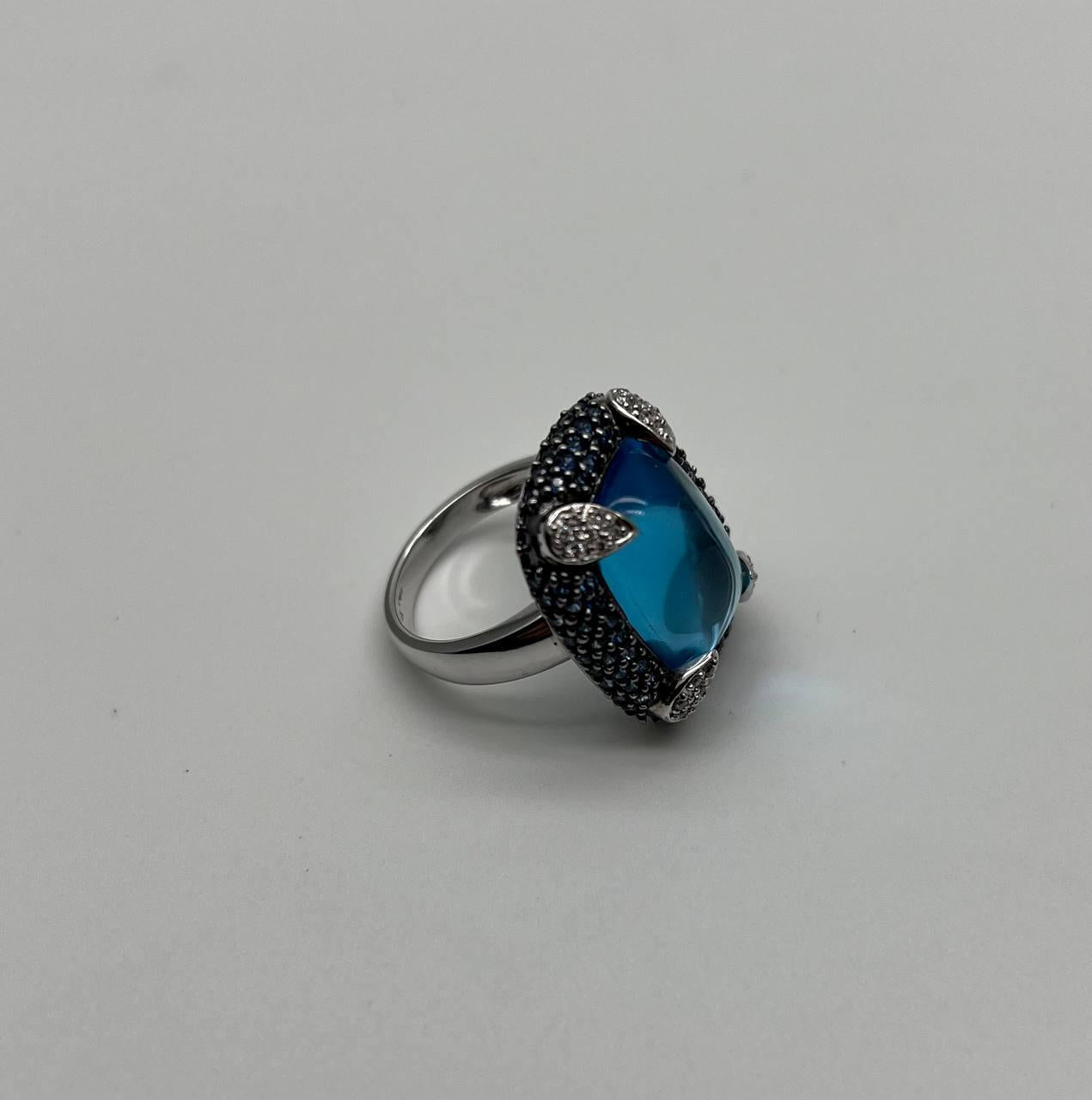 Rectangular Blue Topaz Sugarloaf Cabochon Diamond Blue Sapphire White Gold Ring