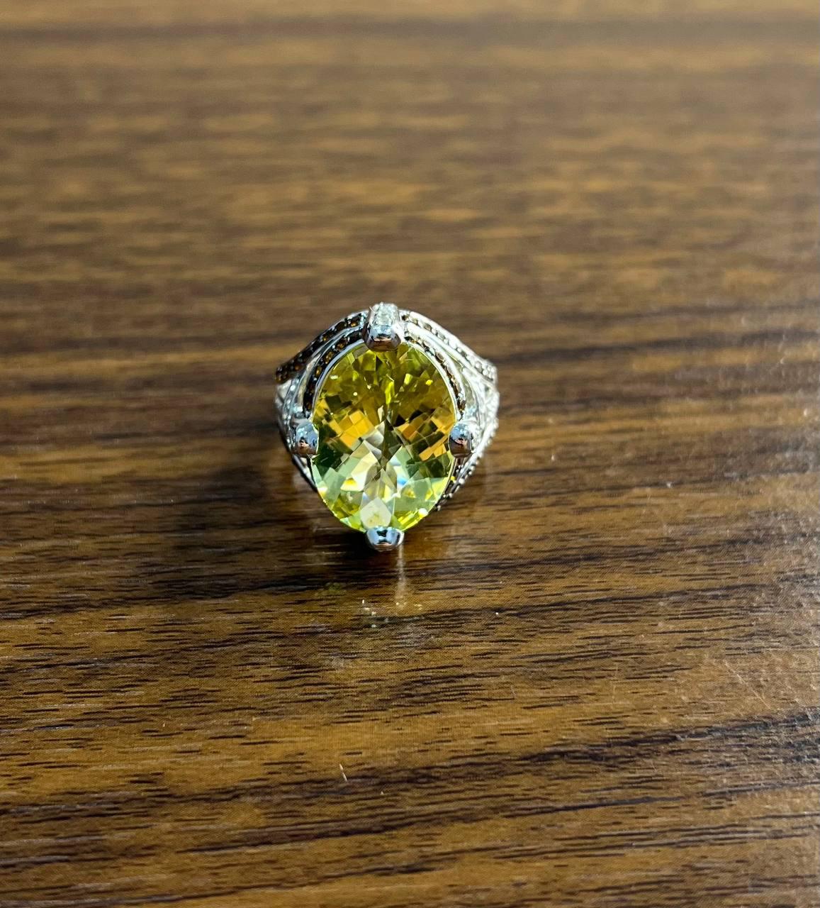 Oval Light Yellow Lemon Quartz Sapphire Prong Halo Diamonds 18K White Gold Ring