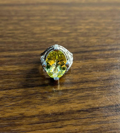 Oval Light Yellow Lemon Quartz Sapphire Prong Halo Diamonds 18K White Gold Ring