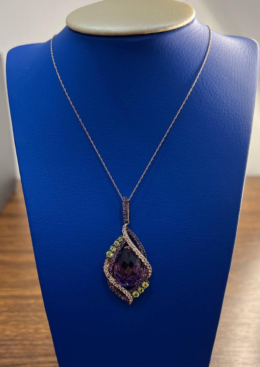 Oval Amethyst Stone Purple Green and White Stone Halo Ring Pendant Necklace Set
