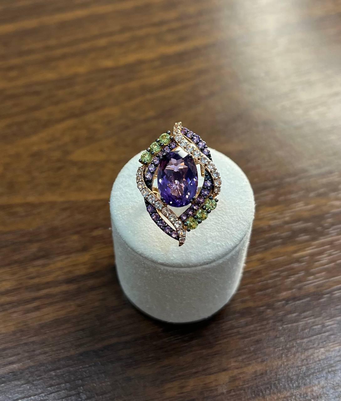 Oval Amethyst Stone Purple Green and White Stone Halo Ring Pendant Necklace Set