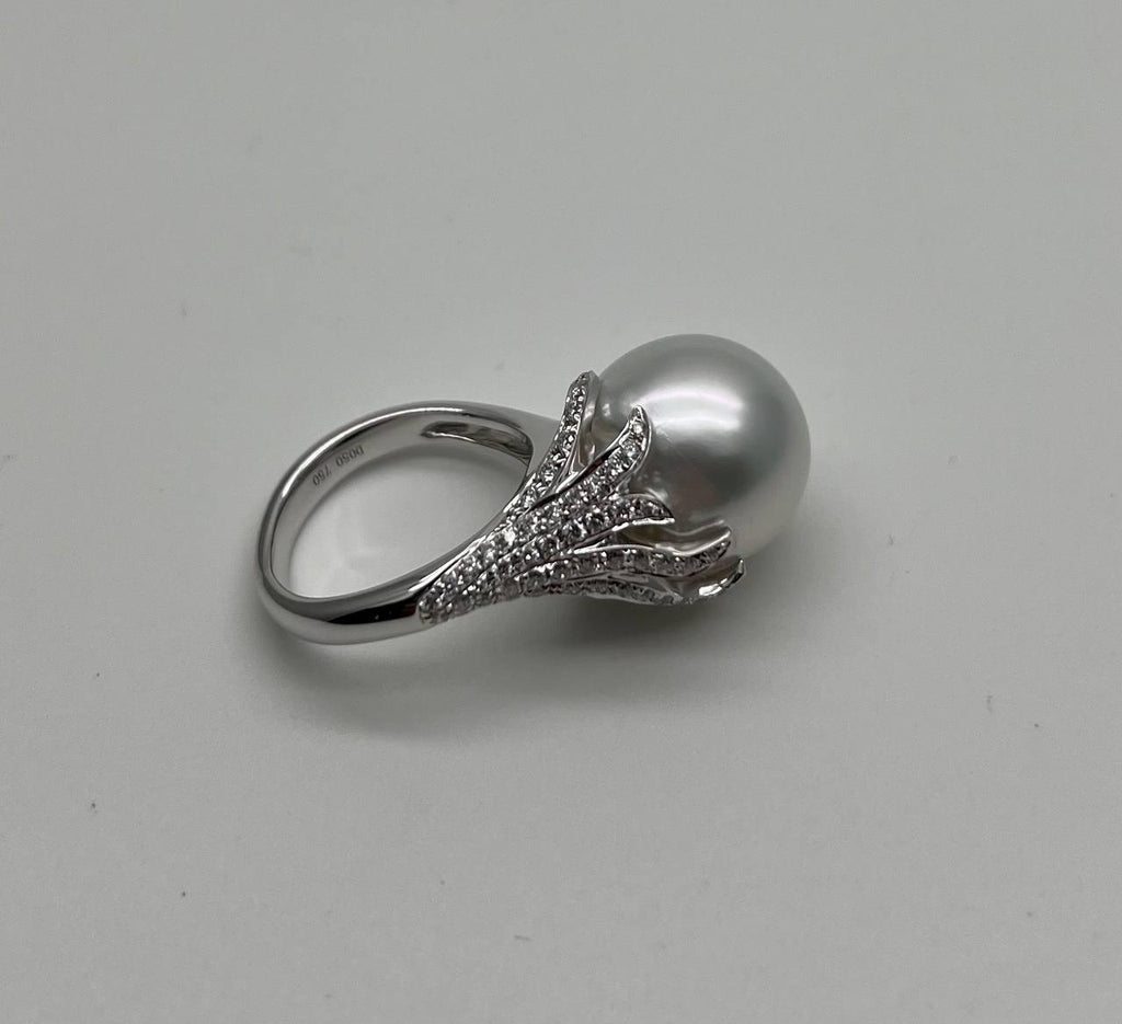 South Sea White Pearl Diamonds Pave Set 18K White Gold Statement Classic Ring
