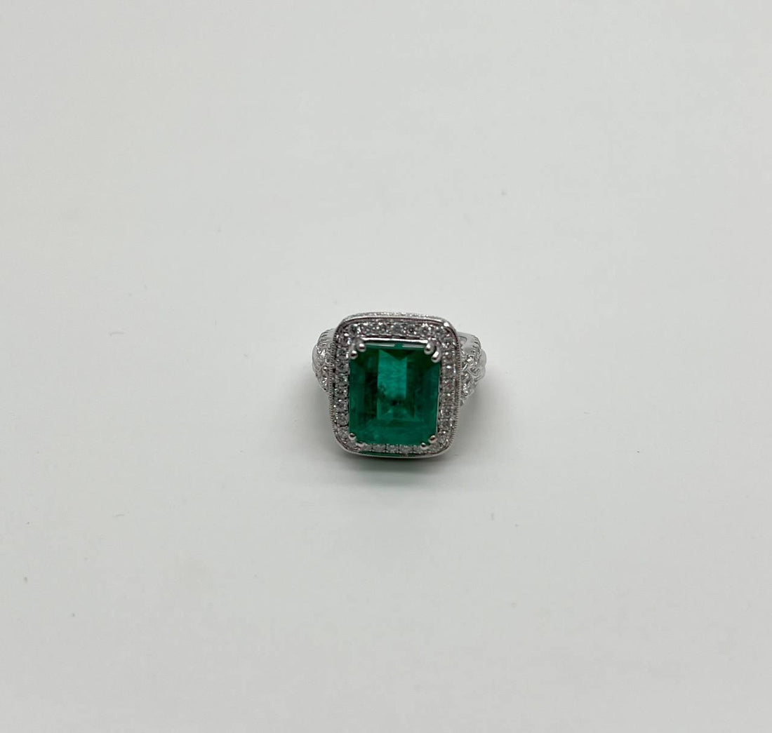 Emerald Cut Shape Emerald Halo Diamond 18K White Gold Classic Statement Ring