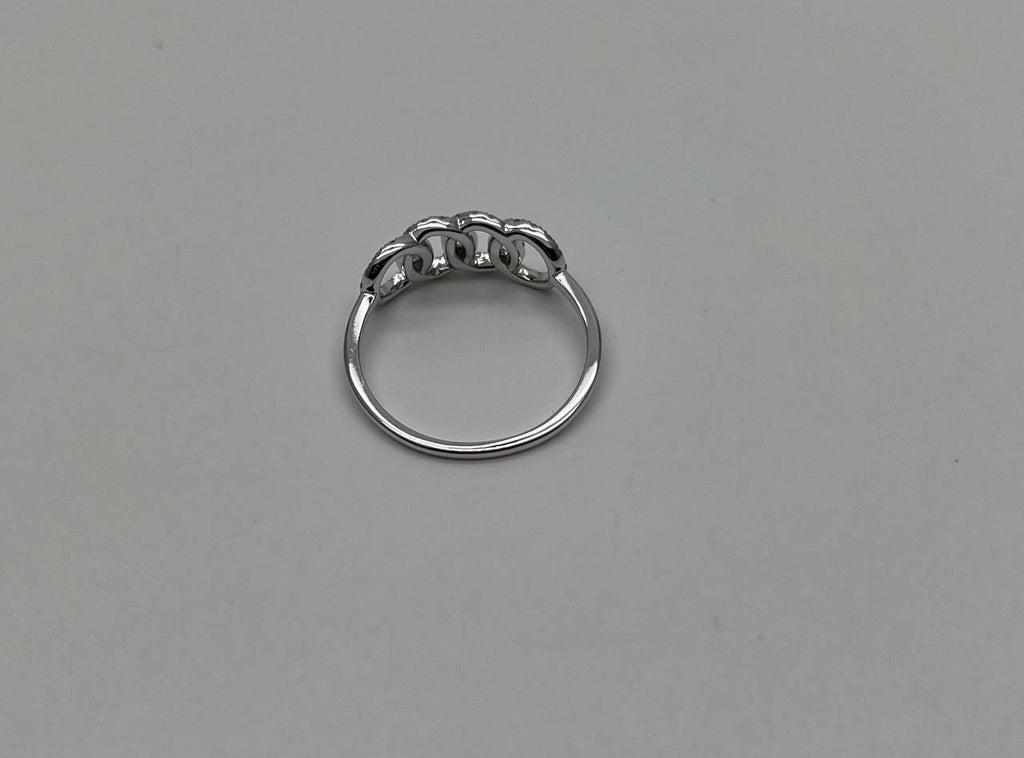Infinity Circles Round Brilliant Cut White Diamond 14 Karat White Gold Ring