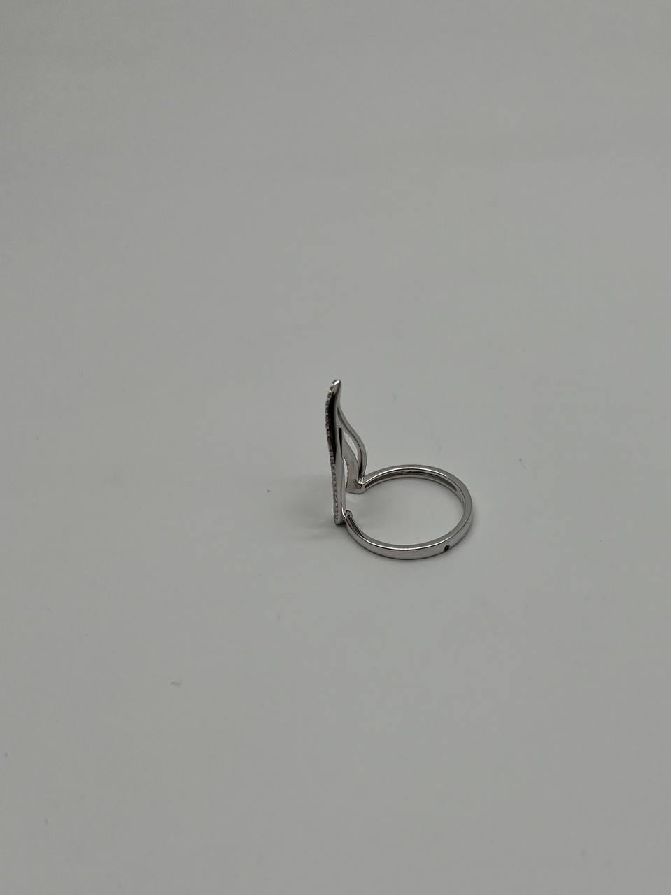 Flame Fire Geometric Triangle Cut White Diamond 14 Karat White Gold Ring