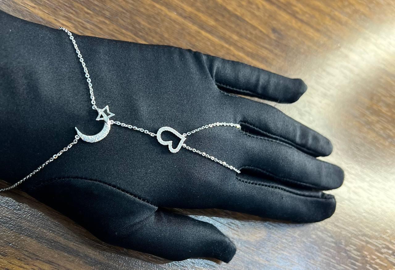 Finger Ring Chain Heart Lunar Diamond Symbol 18K White Gold Statement Bracelet