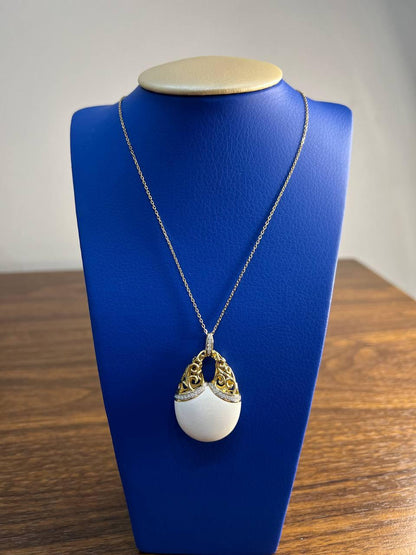 White Agate Diamond 18 Karat Rose Gold Theme Symbol Unique Pendant Necklace