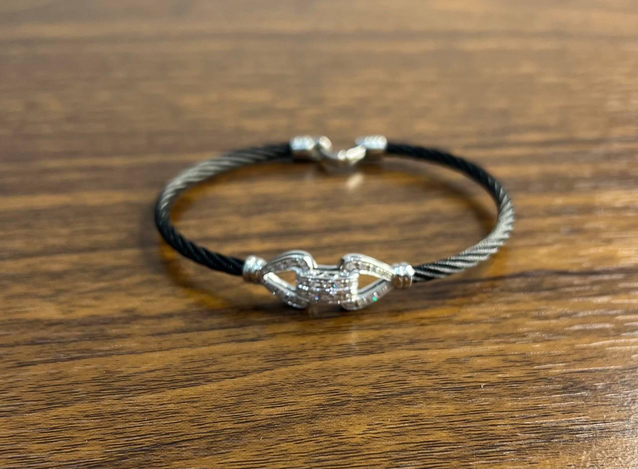 Cable Single Row with 18K White Gold White Diamonds Filigree Statement Bracelet