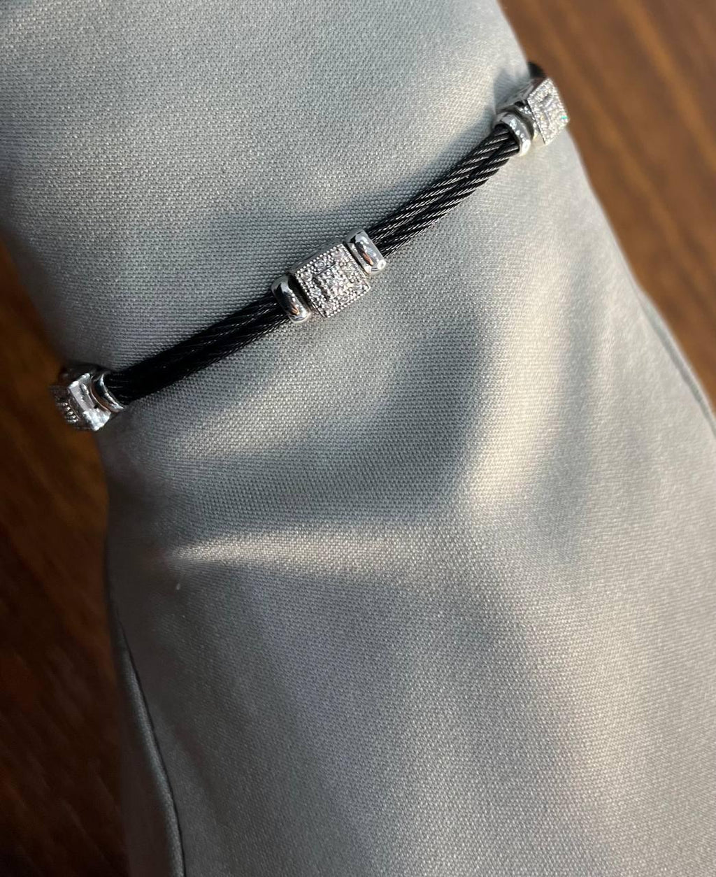 Black Cable Row 18K White Gold Diamonds Filigree Statement Twisted Bracelet