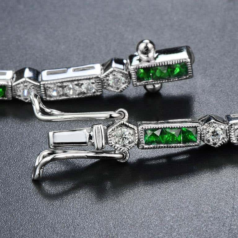 Alternate Row Green Emerald & Diamond Tennis Line 14K White Gold Bracelet