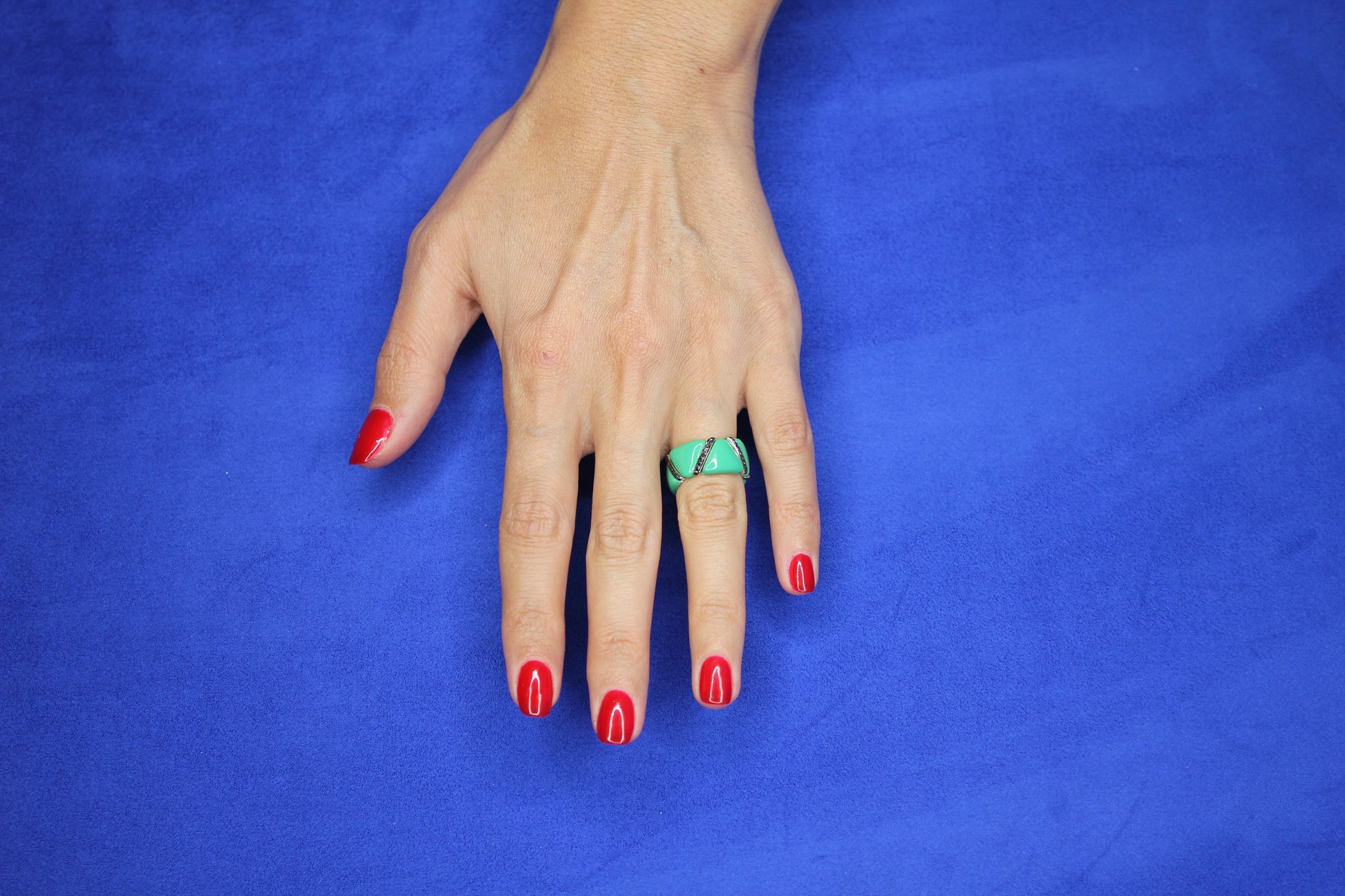 Black Diamond Green Enamel Eternity Band 18 Karat White Gold Unique Italian Ring