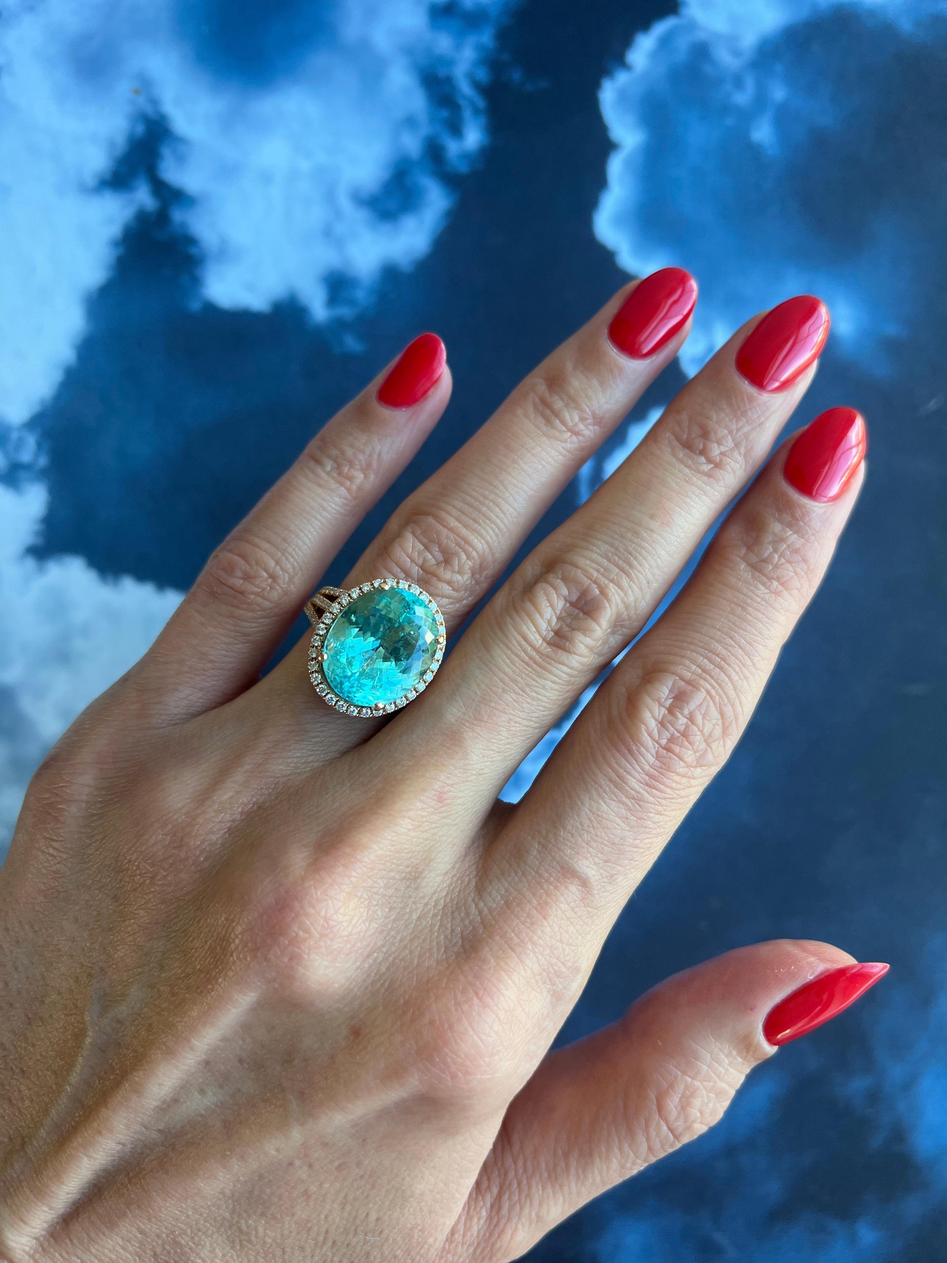 Blue Paraiba Tourmaline Diamond Halo Classic Simple Solitaire 18 Karat Gold Ring