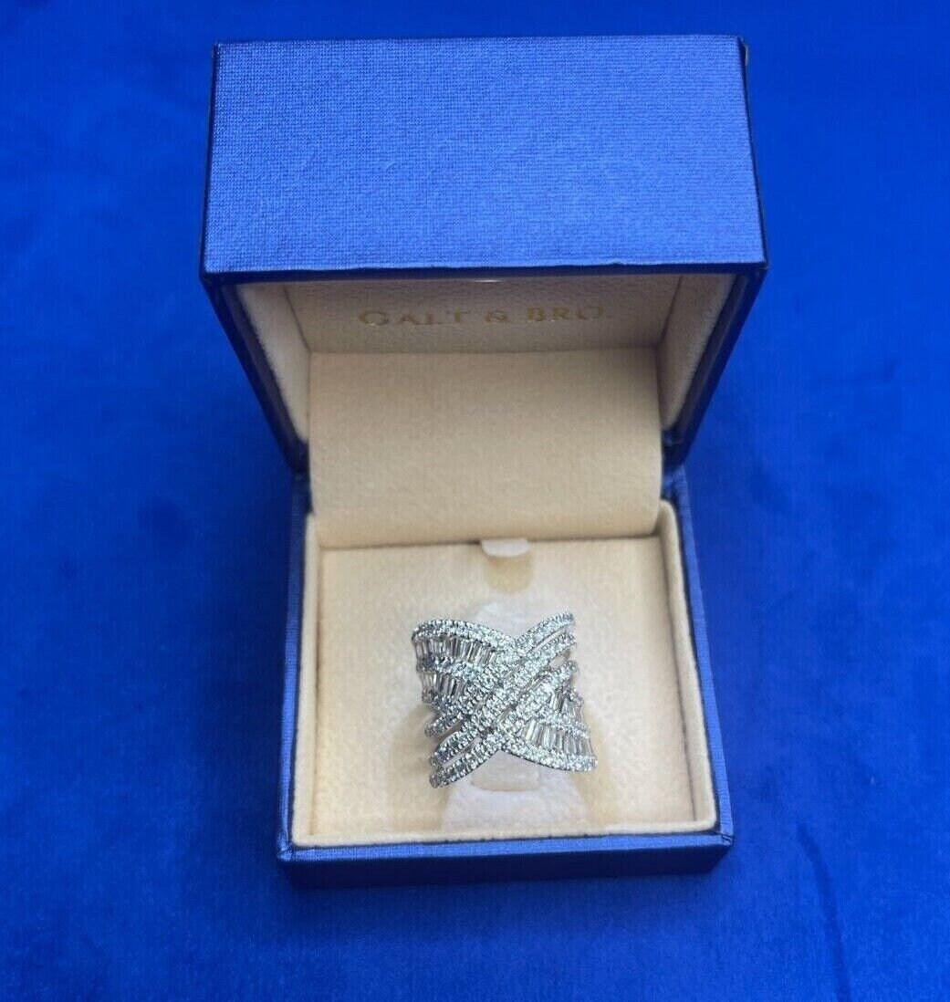 Brilliant Cut Baguette Shape Diamond Pave Set Channel Set Fancy Spiral Wave Cock