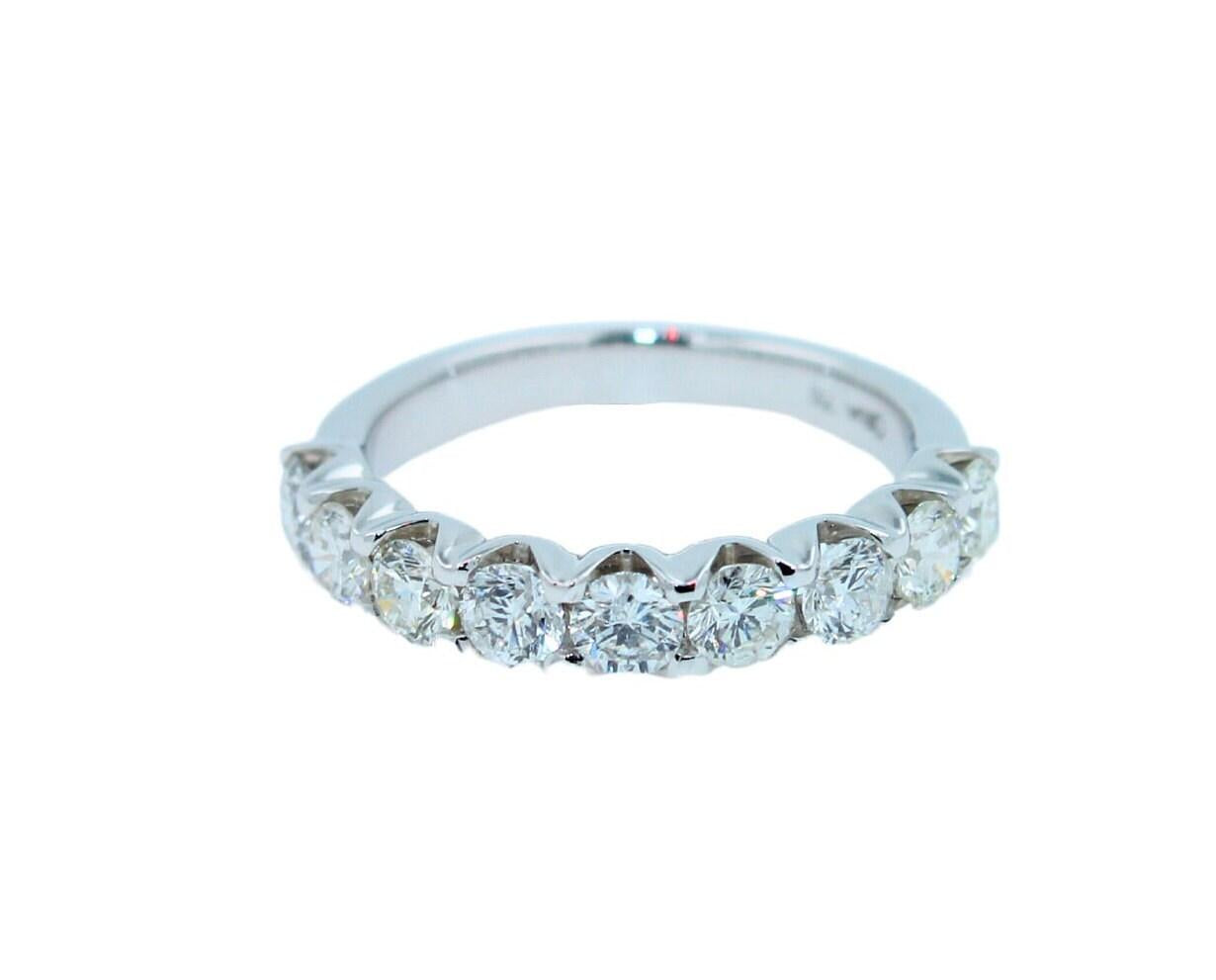 Classic Round Shape Brilliant Cut Diamond U Setting Eternity Stackable Wedding B