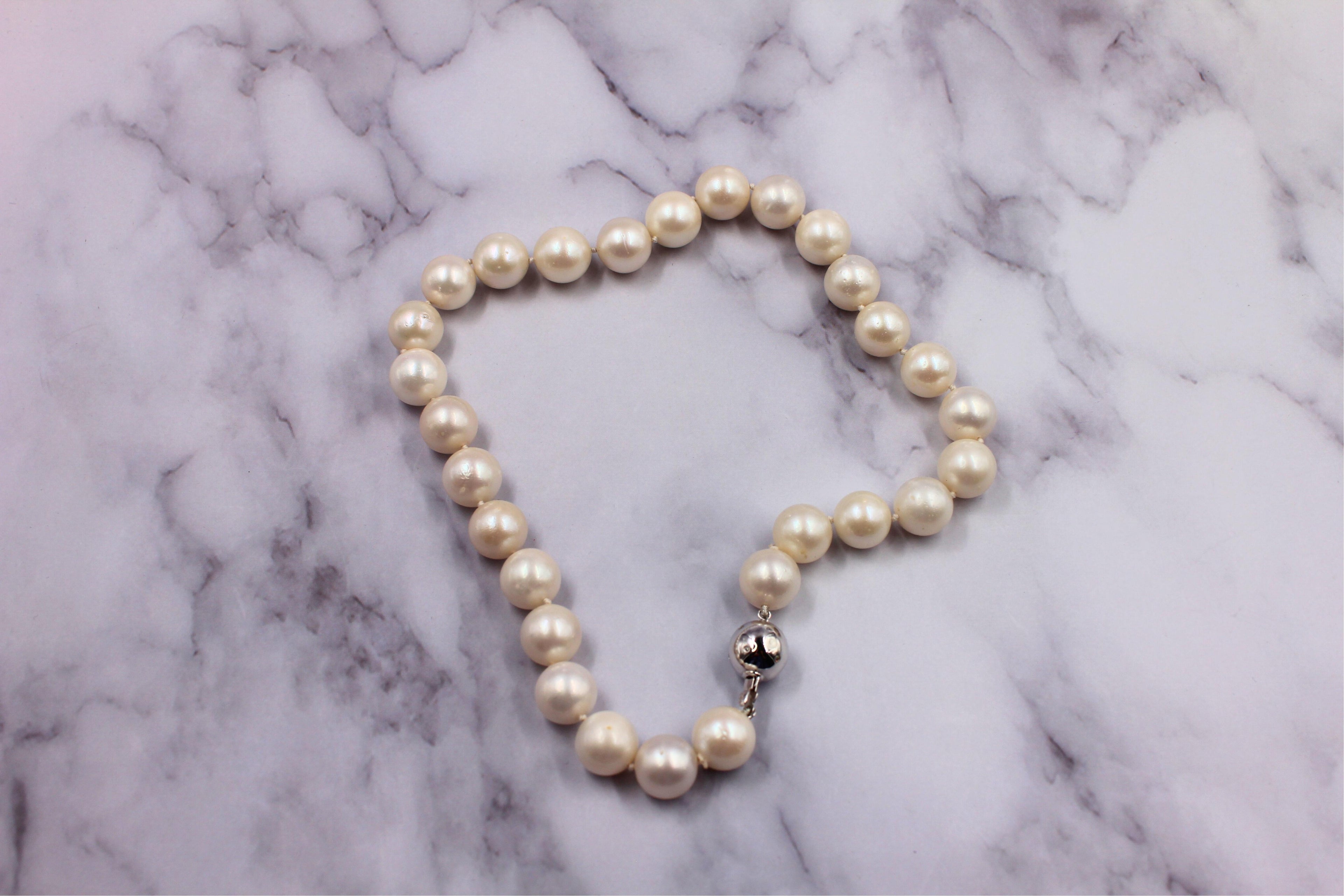 Classic Round South Sea White Pearl Short Bead 18K White Gold Diamond Necklace