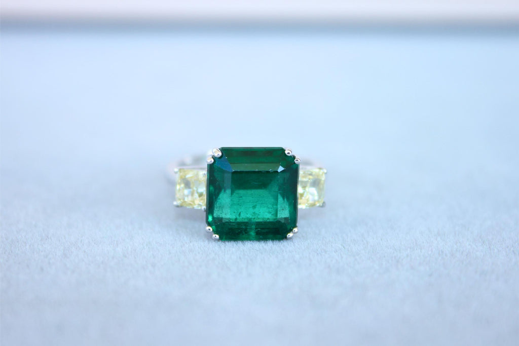 Square Cut Emerald Yellow Cushion Shape Diamonds Two Stone 18K White Gold Ring
