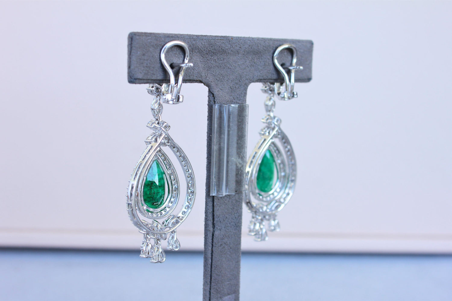 Large Pear-Shape Drop Emeralds Diamond Chandelier 18K White Gold Unique Earrings