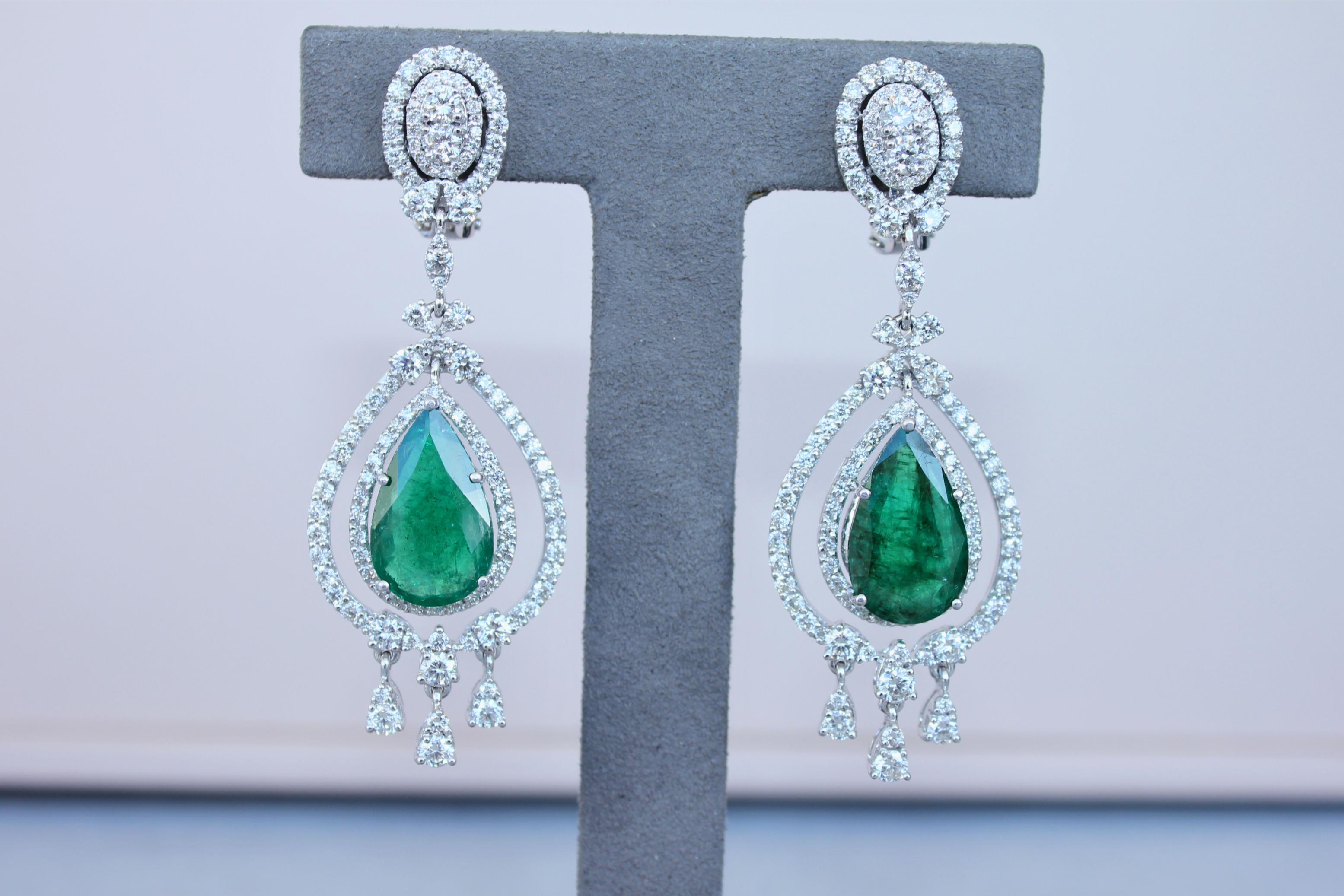 Large Pear-Shape Drop Emeralds Diamond Chandelier 18K White Gold Unique Earrings