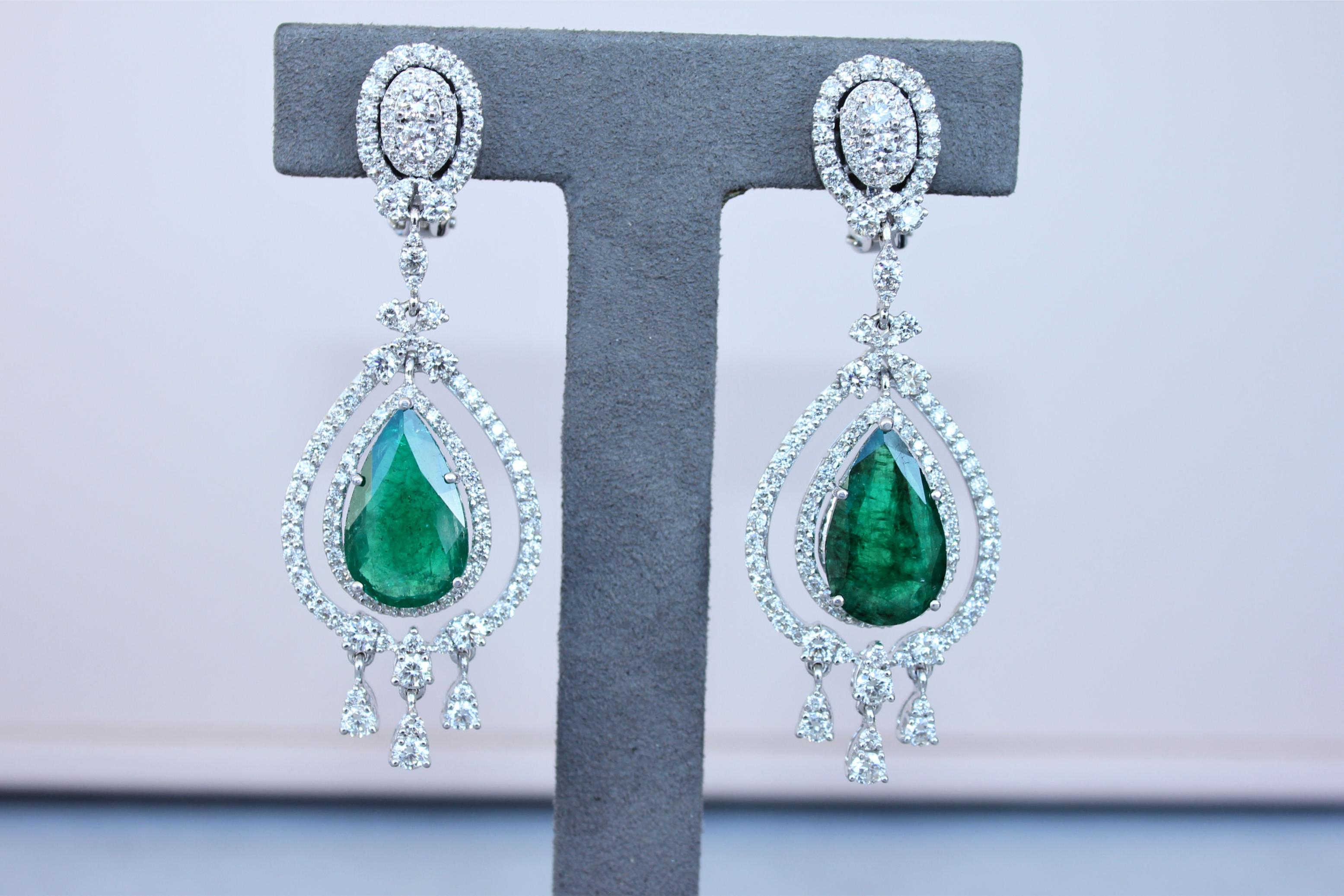 Large Pear-Shape Drop Emeralds Diamond Chandelier 18K White Gold Unique Earrings