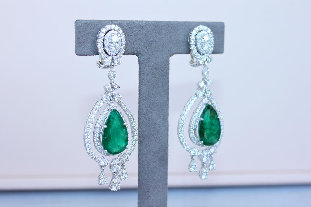 Large Pear-Shape Drop Emeralds Diamond Chandelier 18K White Gold Unique Earrings