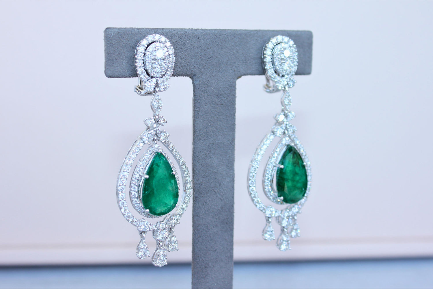 Large Pear-Shape Drop Emeralds Diamond Chandelier 18K White Gold Unique Earrings