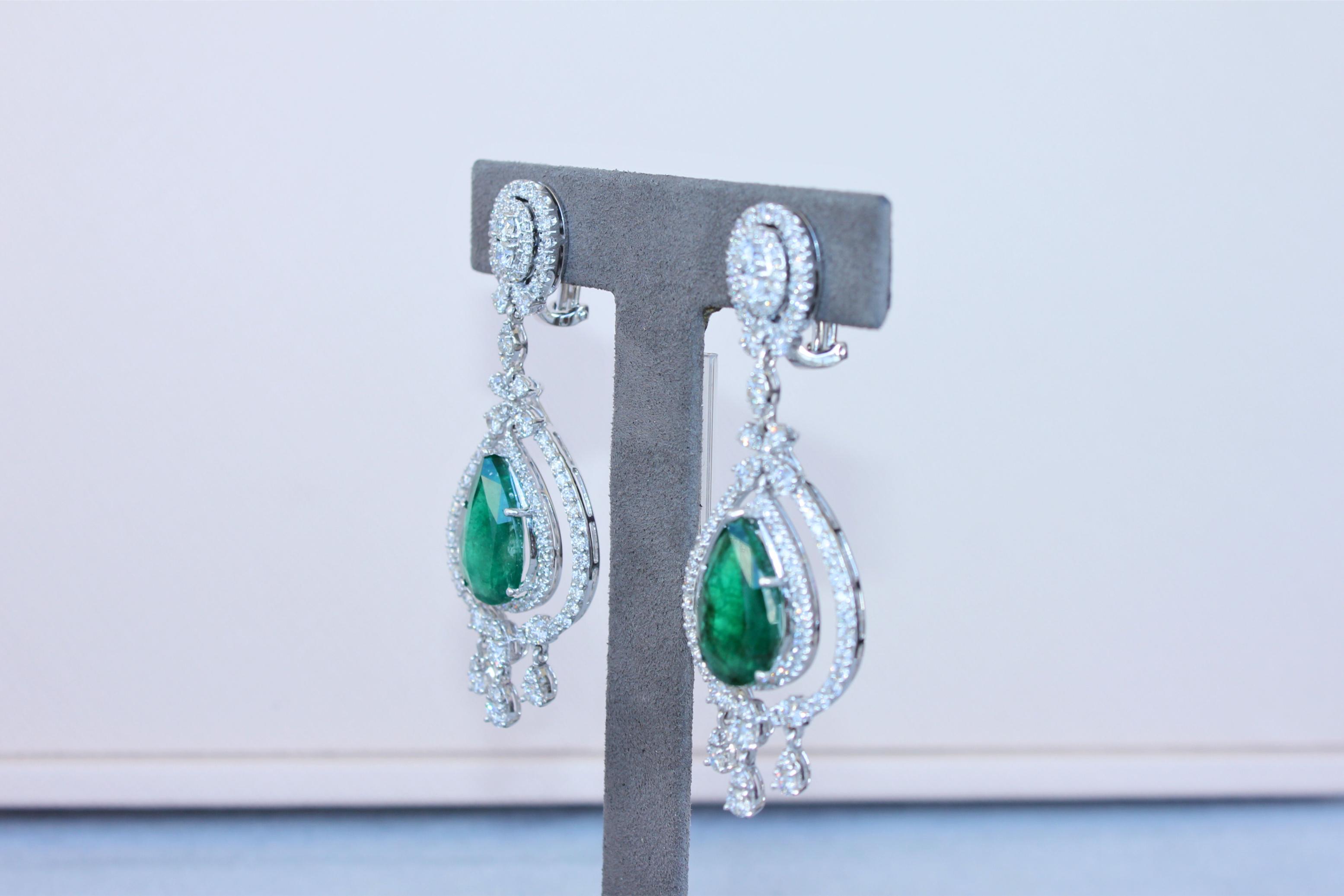 Large Pear-Shape Drop Emeralds Diamond Chandelier 18K White Gold Unique Earrings