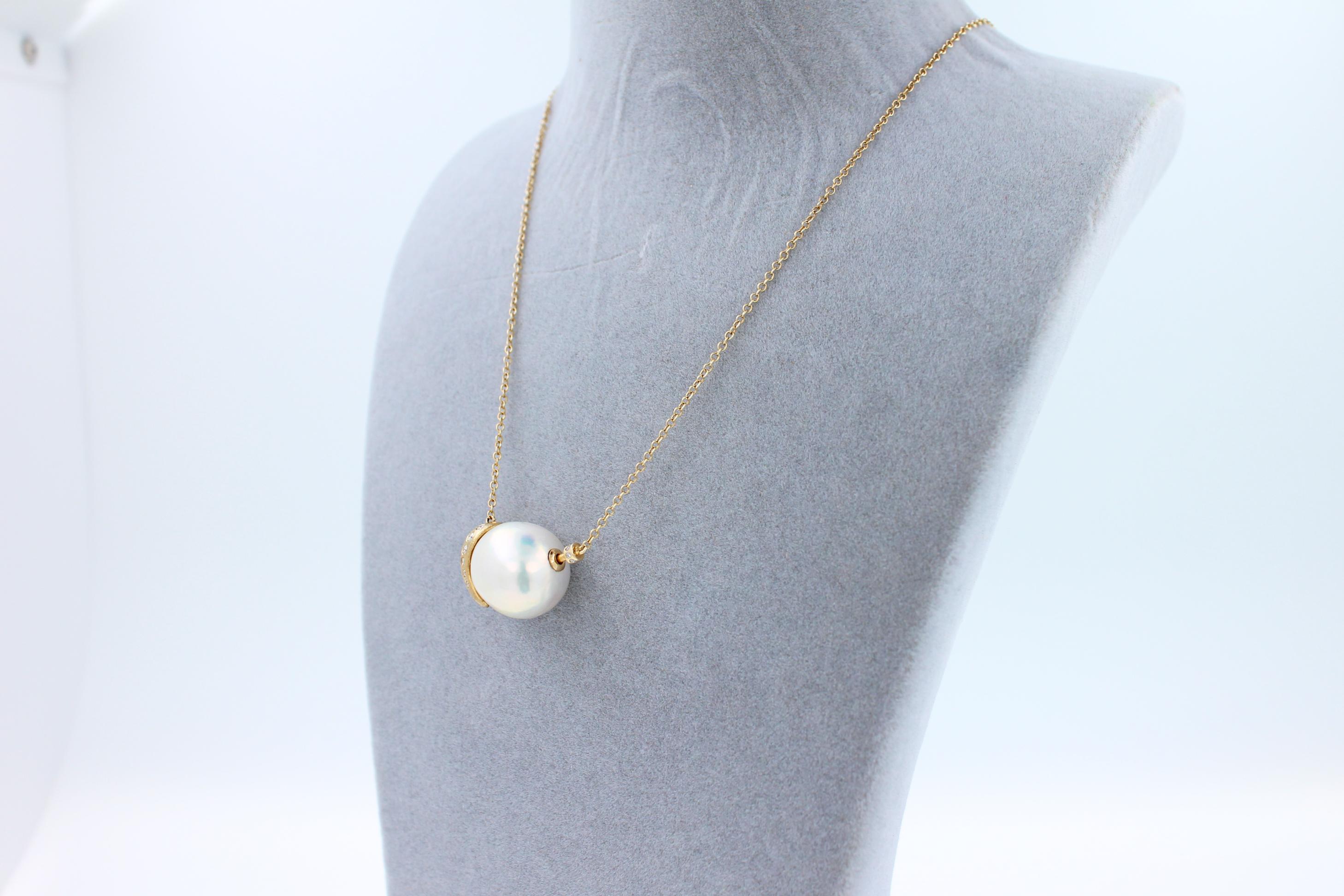 White South Sea Pearl Diamond 18K Gold Satin Brushed Gold Pendant Necklace