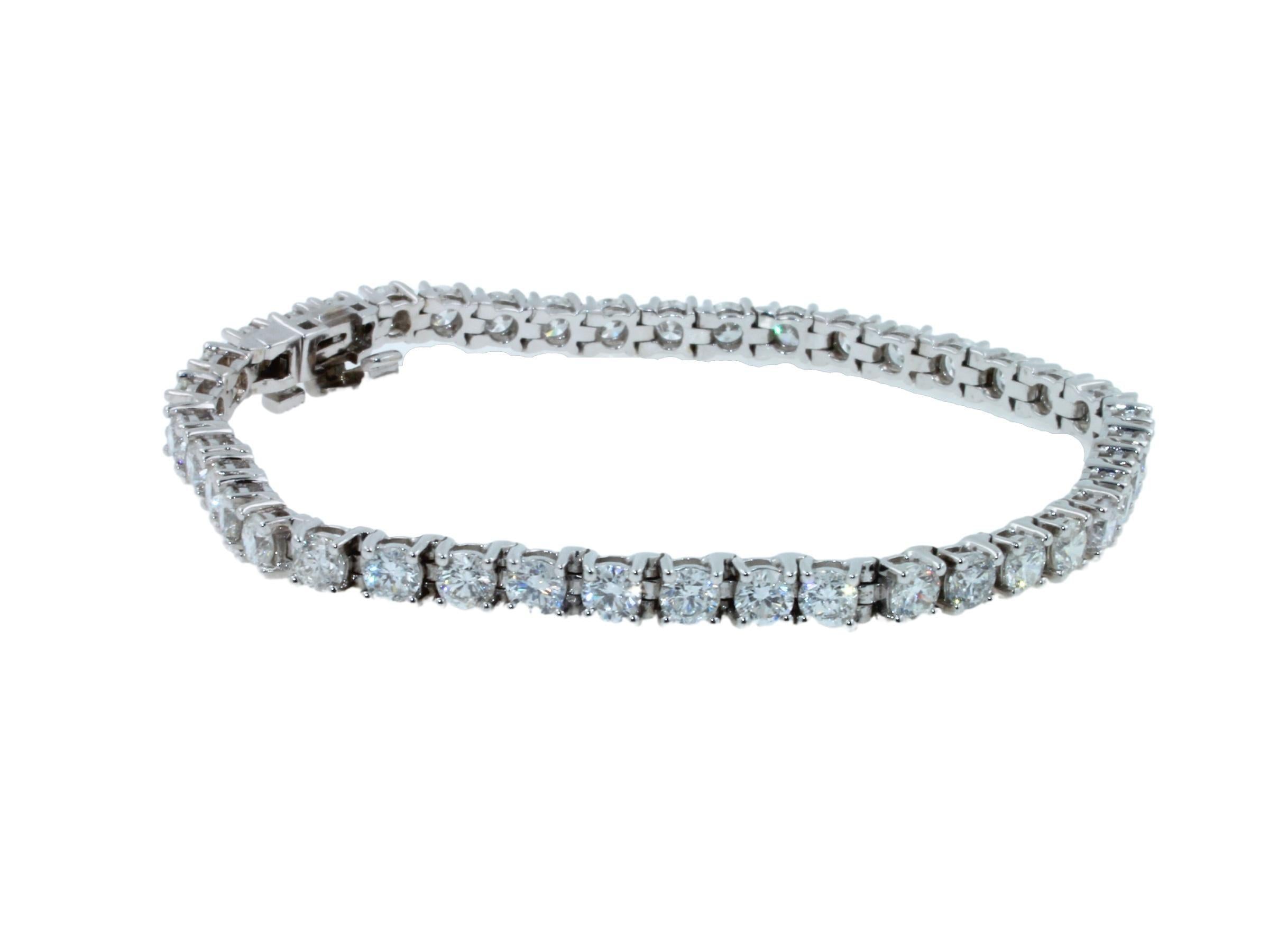 Diamond 5 Carat Tennis Line Classic Fashion 14 Karat White Gold Bracelet