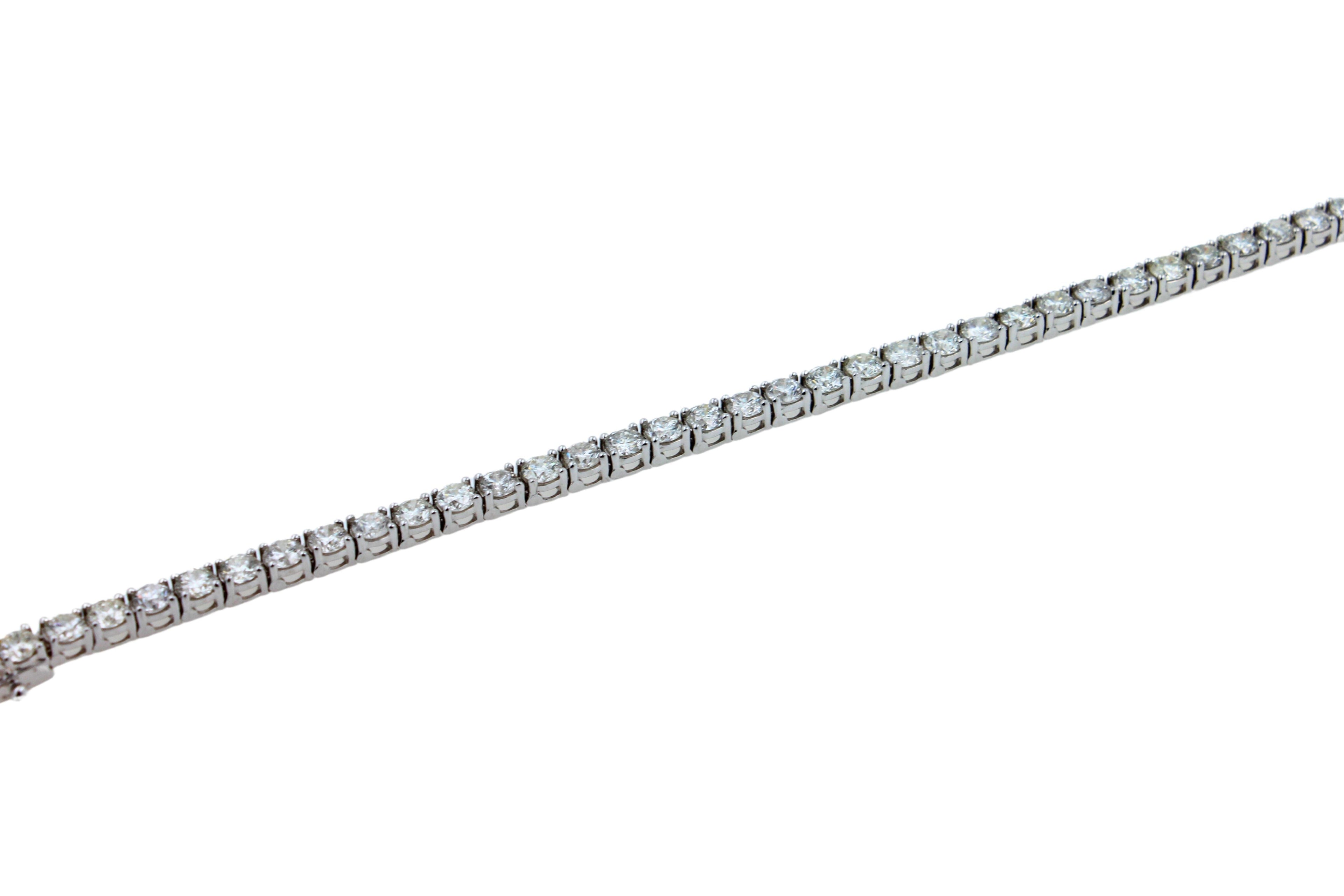 Diamond 5 Carat Tennis Line Classic Fashion 14 Karat White Gold Bracelet