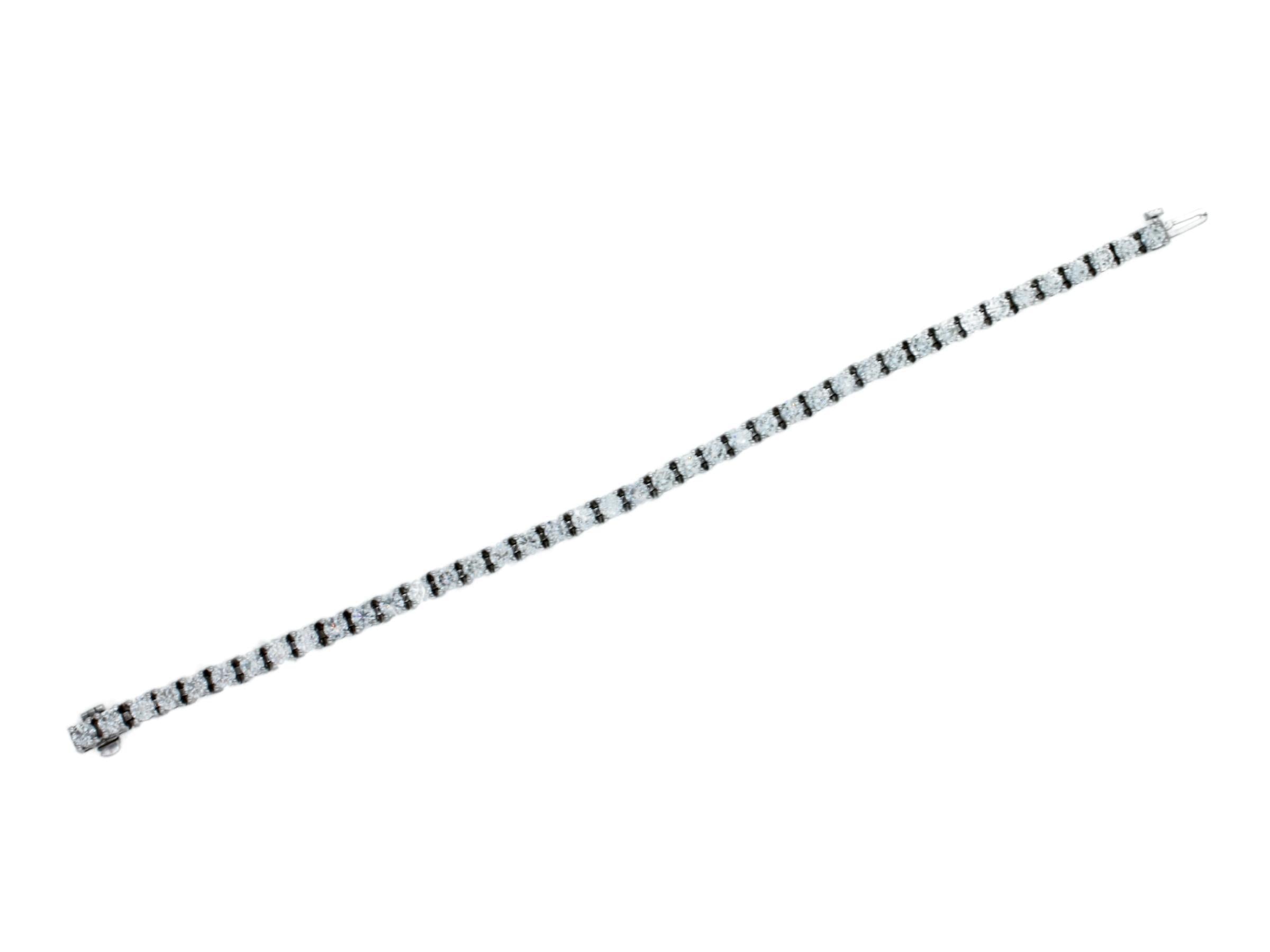 Diamond 5 Carat Tennis Line Classic Fashion 14 Karat White Gold Bracelet