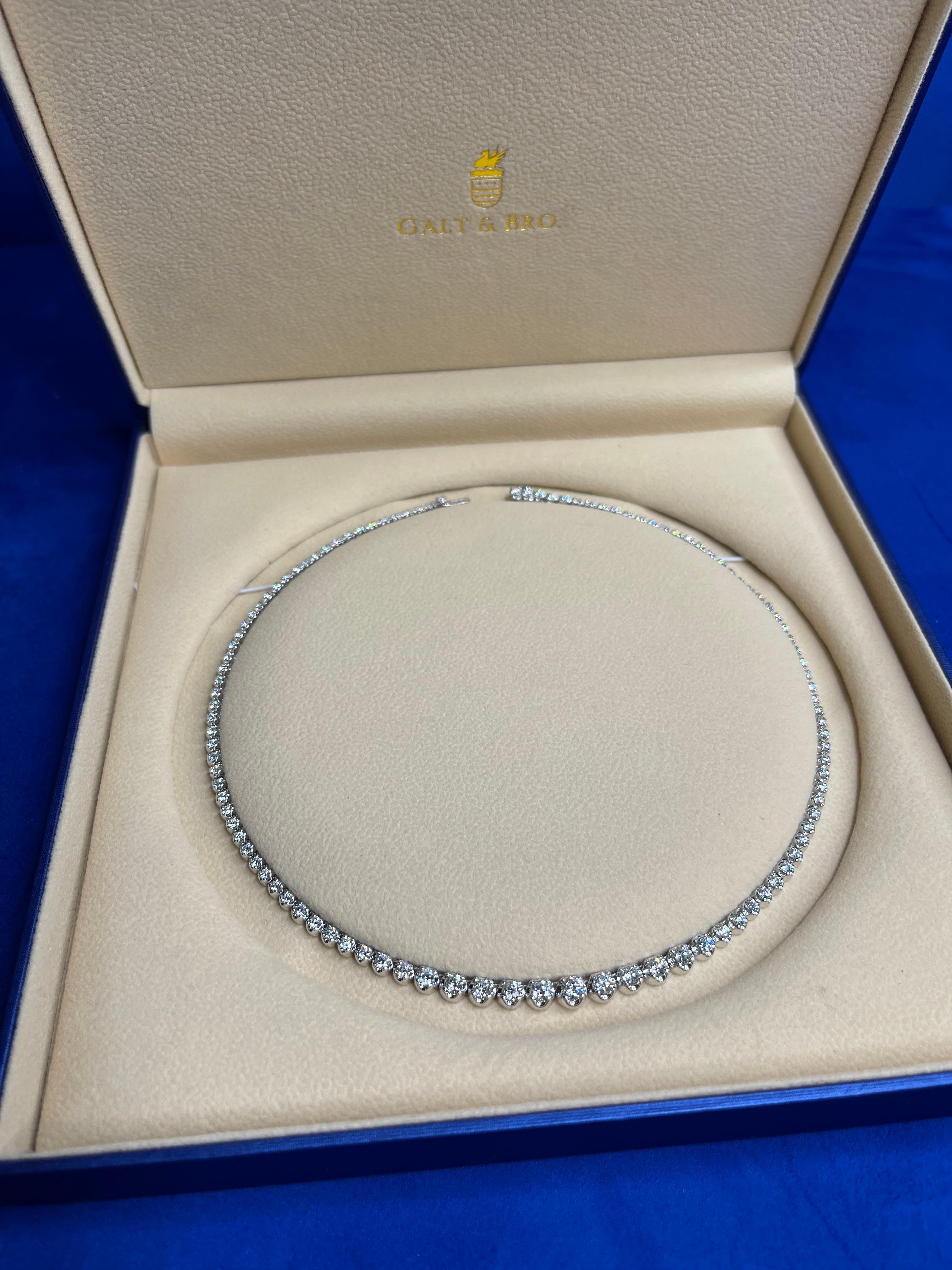 Diamond Classic Graduated Round Brilliant Tennis 18 Karat White Gold Necklace