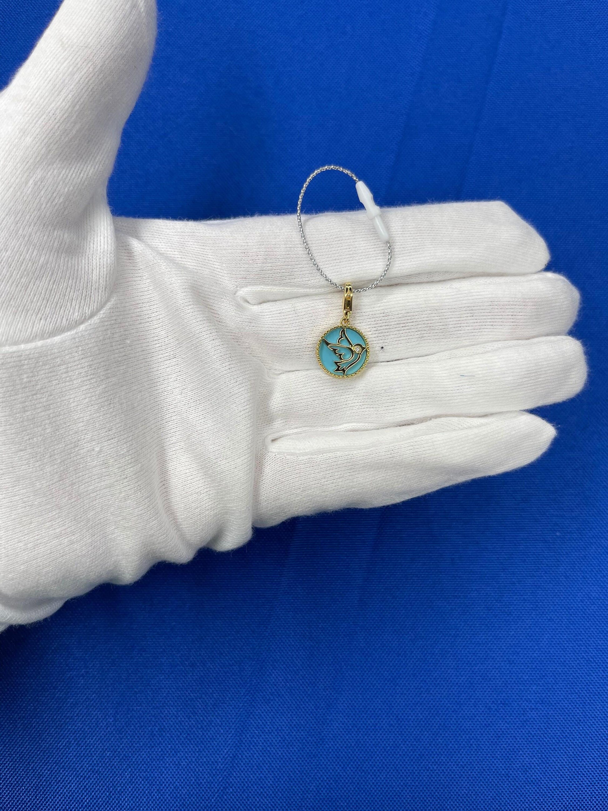 Diamond Flying Dove Bird Soaring Sky  Peace Devotion Love Hope 18 Karat Yellow G