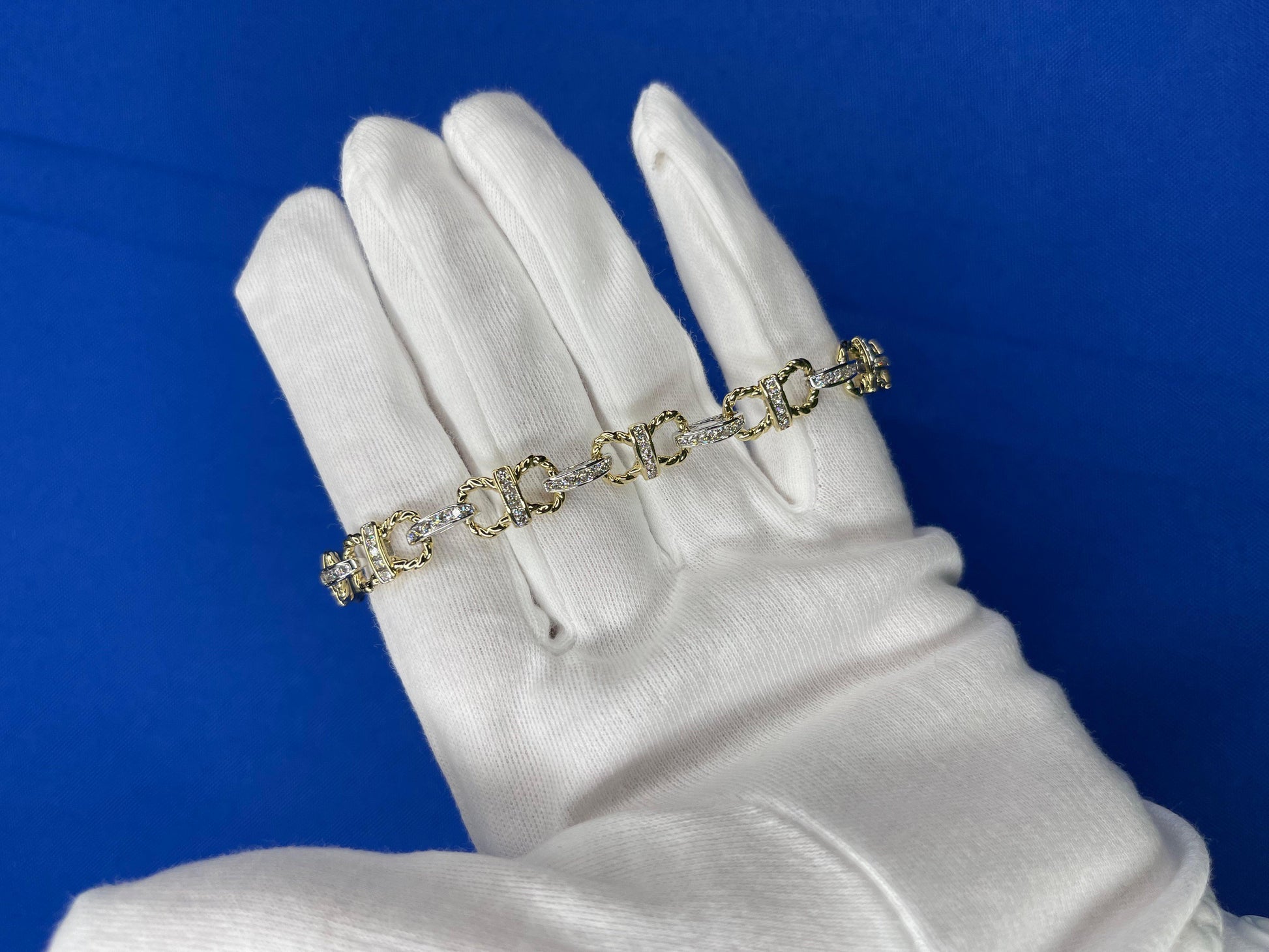 Diamond Horse Shoe Pave Link Layered Rope Fashion 14 Karat Yellow Gold Bracelet