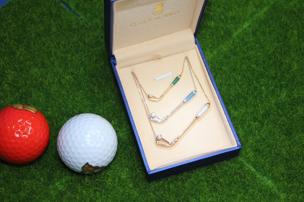 Diamond Malachite Golf Club Birdie Charm 18 Karat Yellow Gold Necklace Pendant