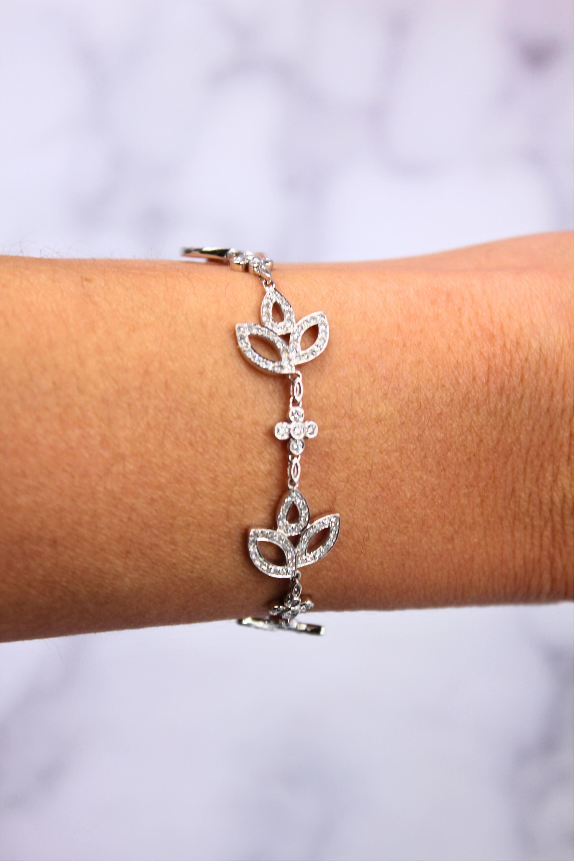 Diamond Pave Leaf Leaves Nature Link Fashion 18 Karat White Gold Chain Bracelet