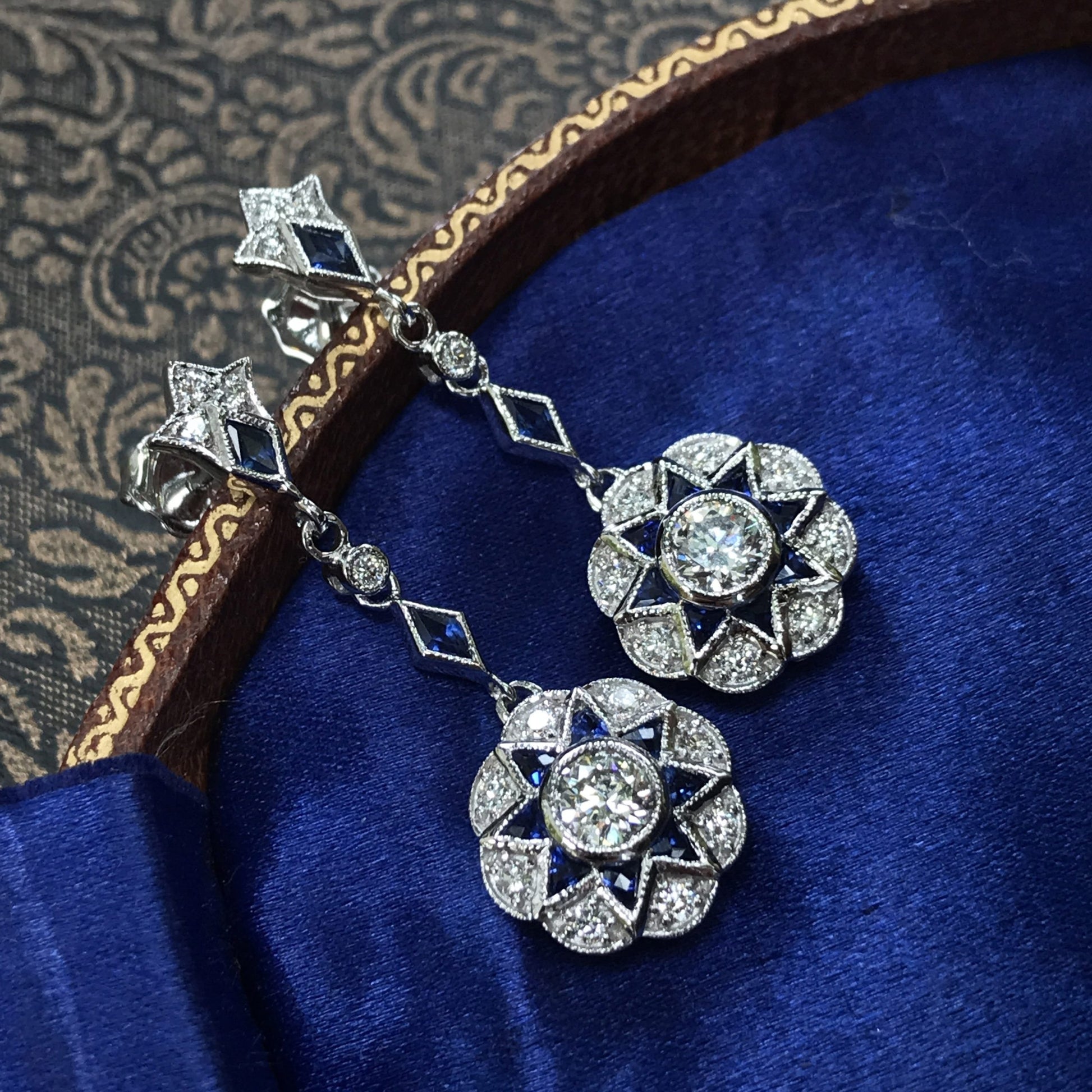 Diamond & Blue Sapphire Art Deco Style Inspire Floral Dangle White Gold Earrings