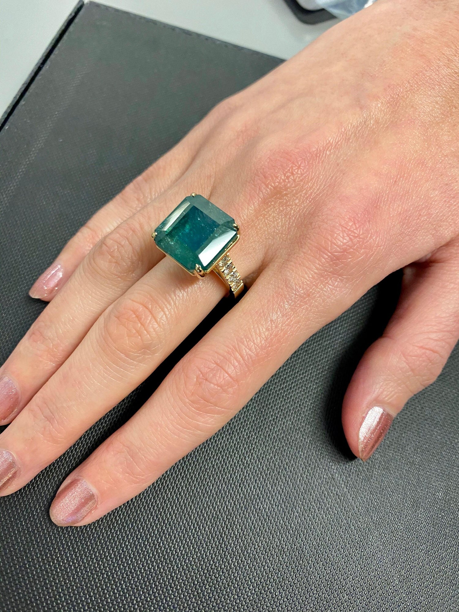 Fancy Vivid Green Emerald Shape Square Step Cut Emerald Diamond Cocktail Stateme