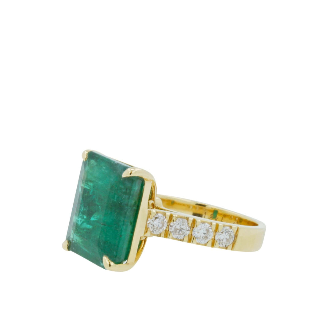 Fancy Vivid Green Emerald Shape Step Cut Emerald Diamond Cocktail Statement Uniq