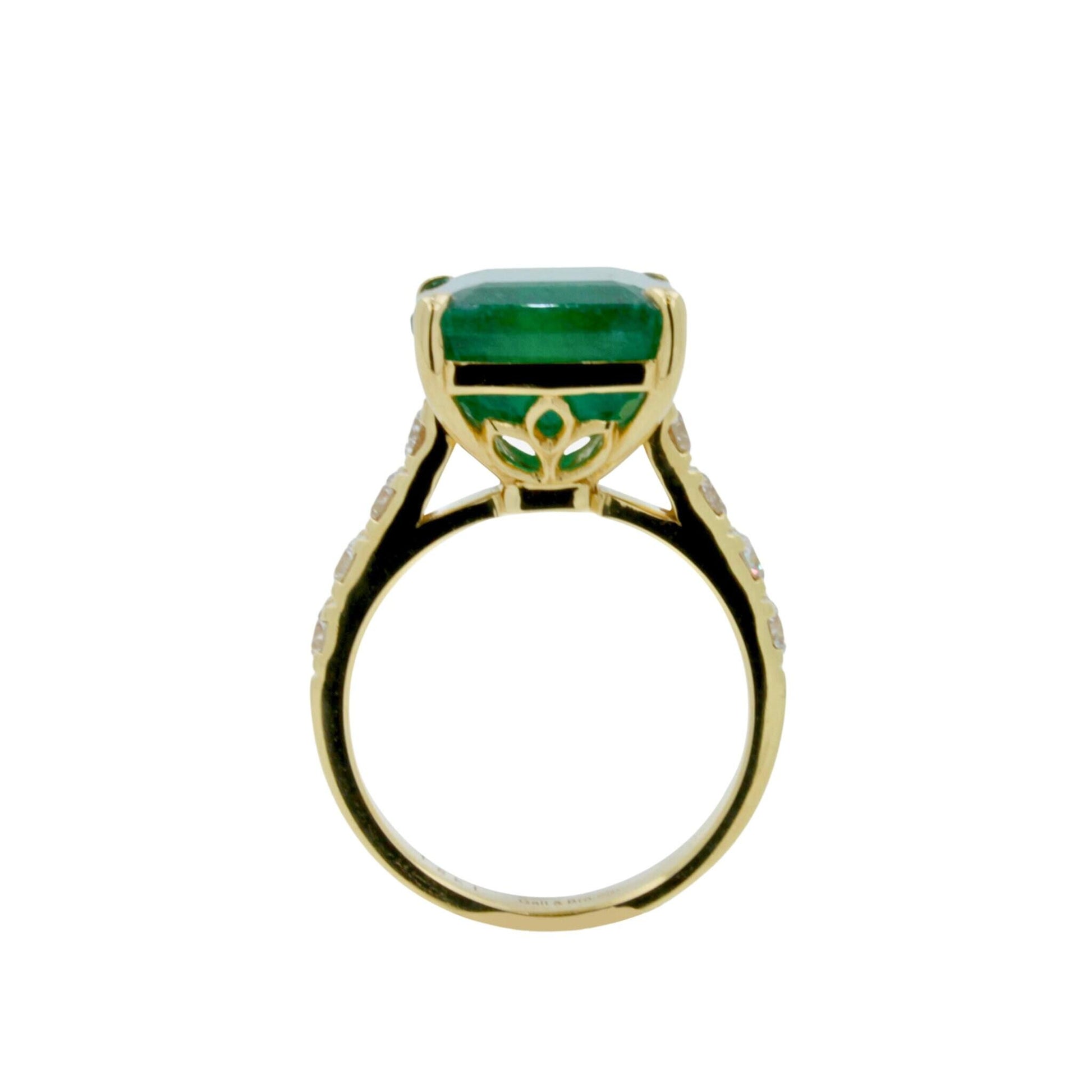 Fancy Vivid Green Emerald Shape Step Cut Emerald Diamond Cocktail Statement Uniq